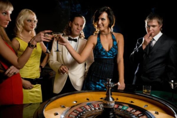 Wolf Winner Casino Night Mode Review